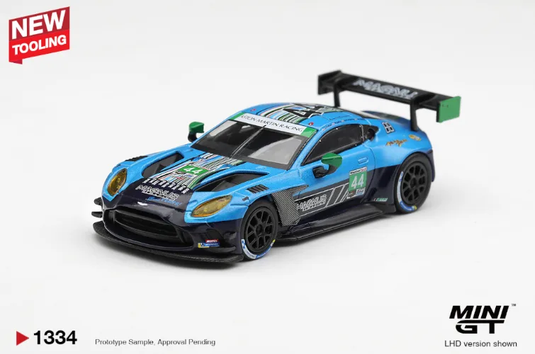 Aston Martin Vantage GT3 Evo #44 Magnus Racing 2025 IMSA Daytona 24 Hrs / Blister Packaging